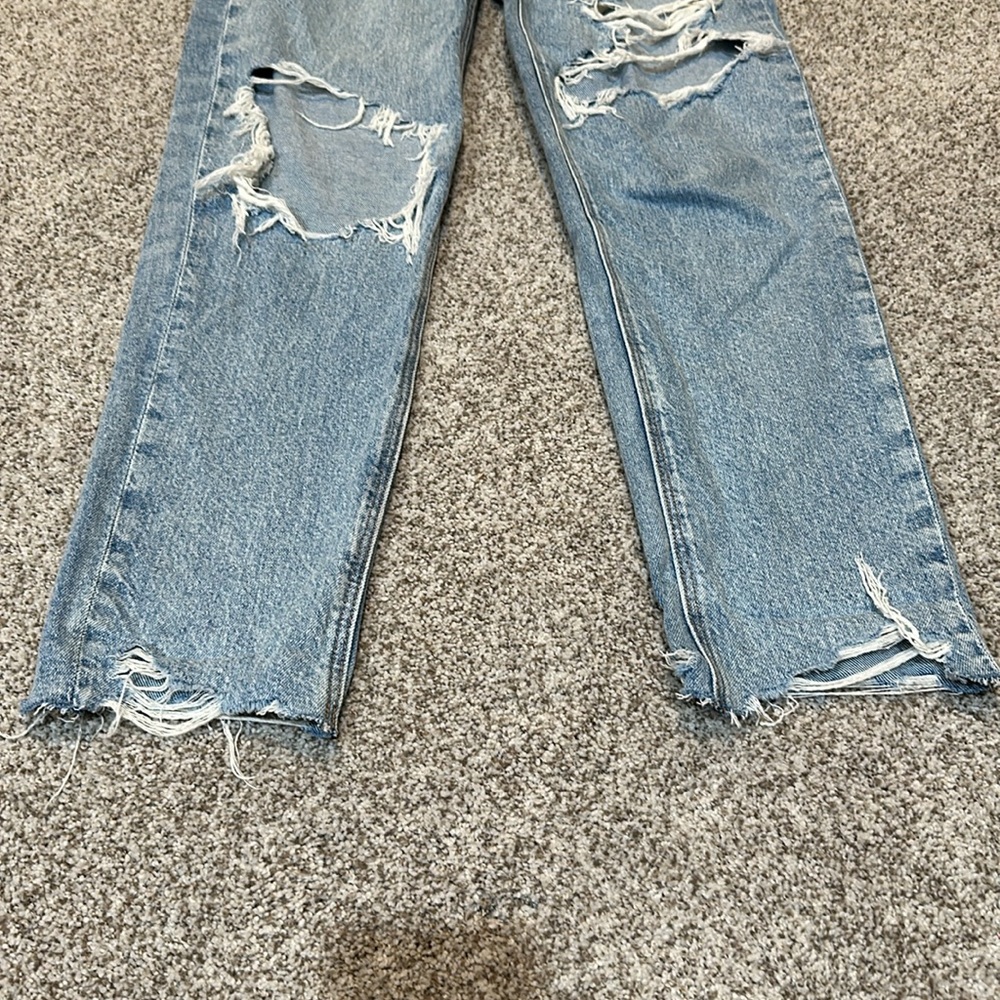 American Eagle Mom Jean - image 3